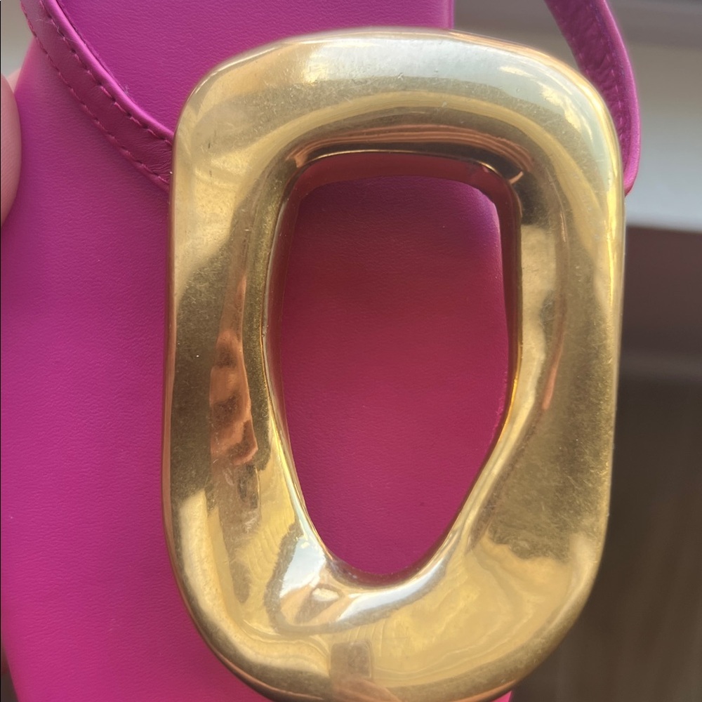 Jeffrey Campbell Fuchsia Sandals with Bold Gold Detail - Picture 3 of 3